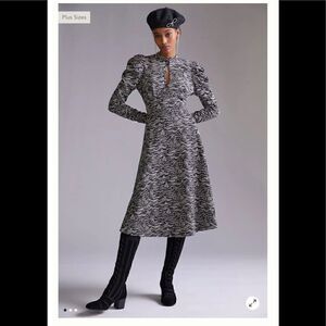 Anthropologie Puff-Sleeved Jacquard Midi Dress Petite Large